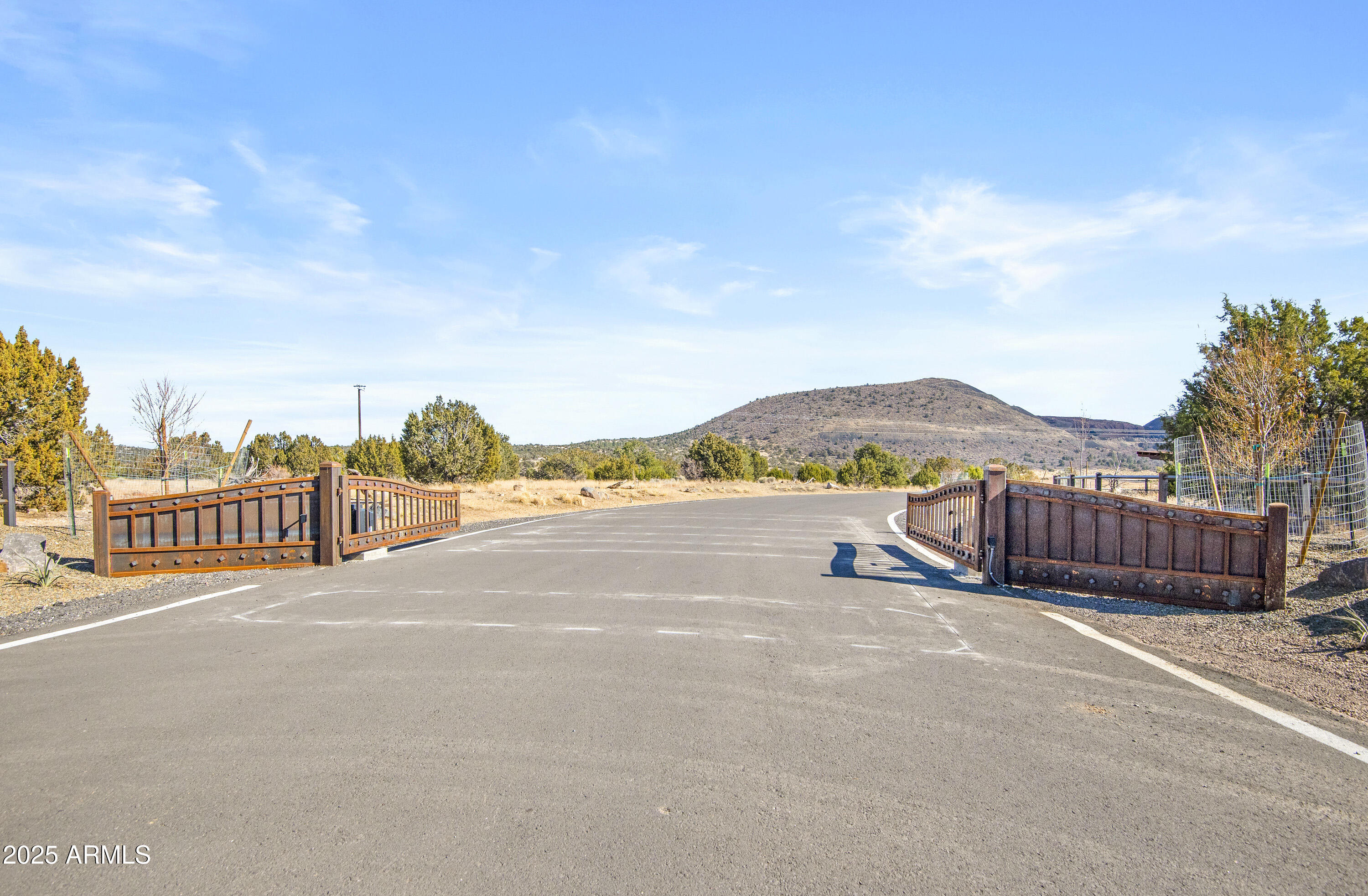 12916 WILD HORSE Trail