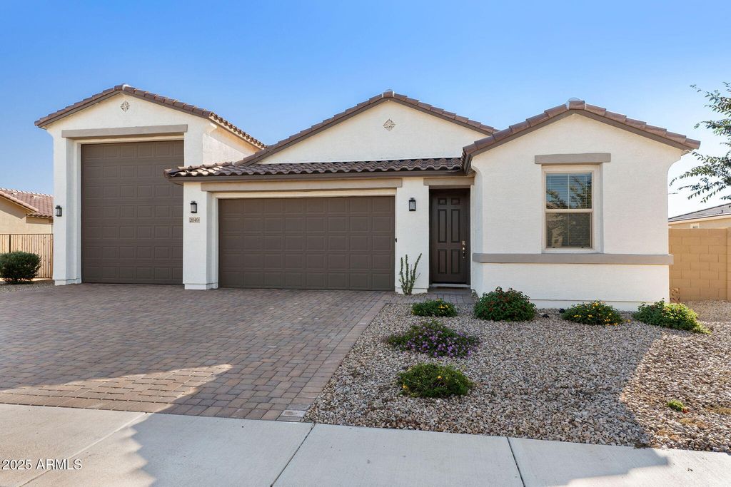 Photo of 2049 E Entoro Drive, Casa Grande, AZ 85122 (MLS # 6955112)
