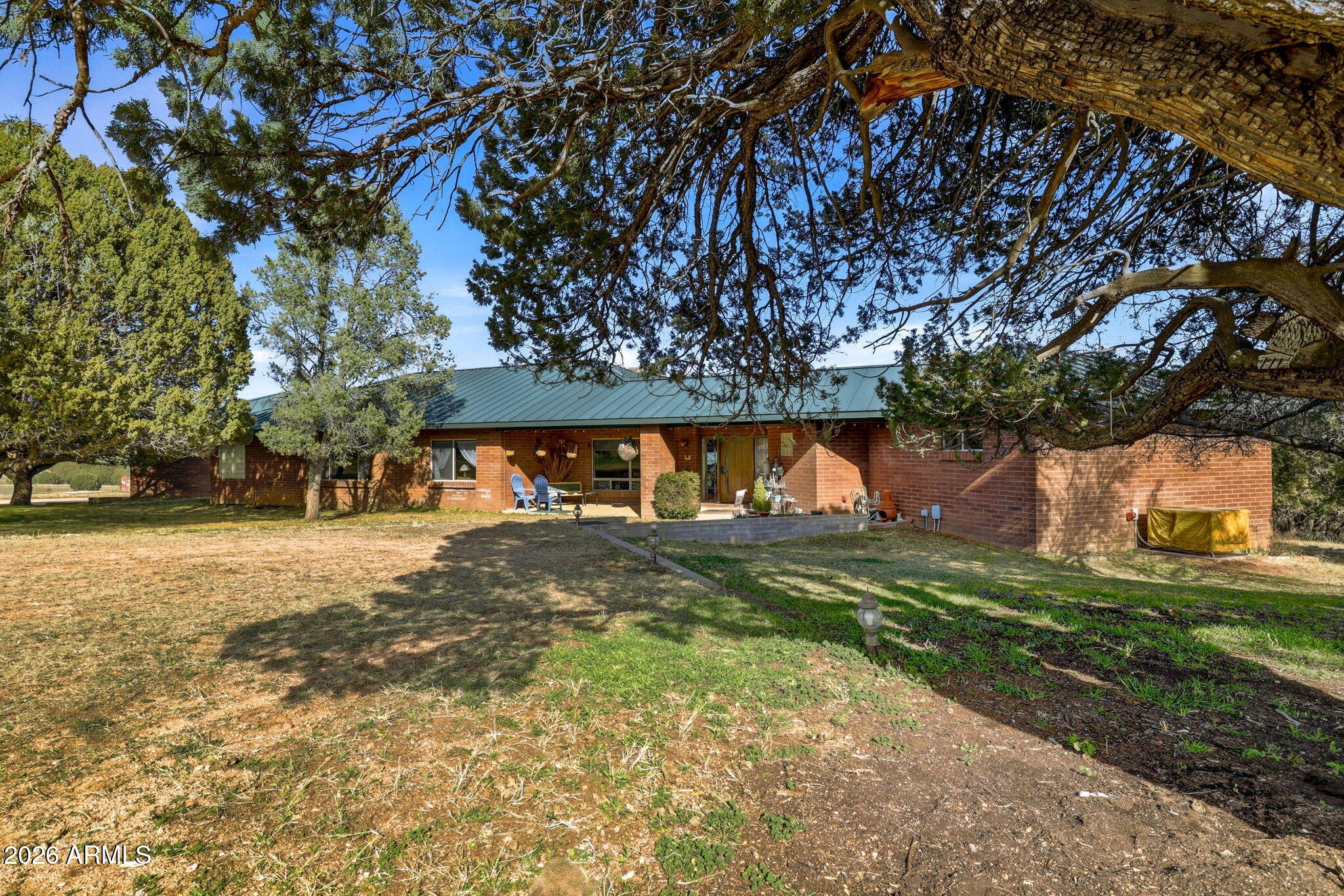 133 S MULE TRACK Road