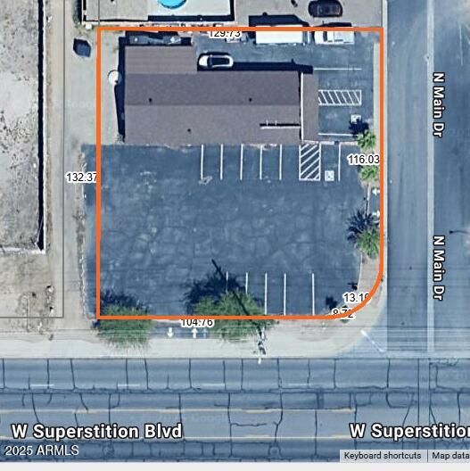 832 N MAIN Drive