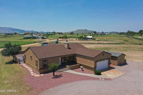 A home in Chino Valley