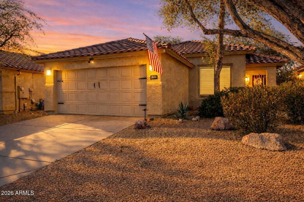 Photo of 26434 N 43rd Place, Phoenix, AZ 85050 (MLS # 6976068)