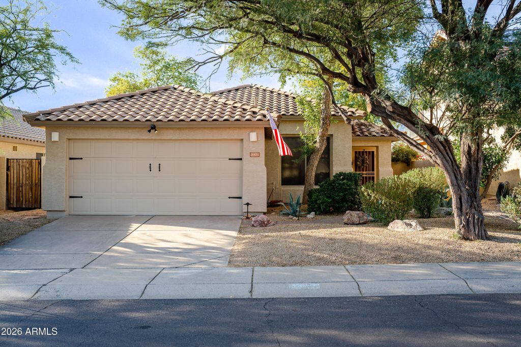 Photo of 26434 N 43rd Place, Phoenix, AZ 85050 (MLS # 6976068)