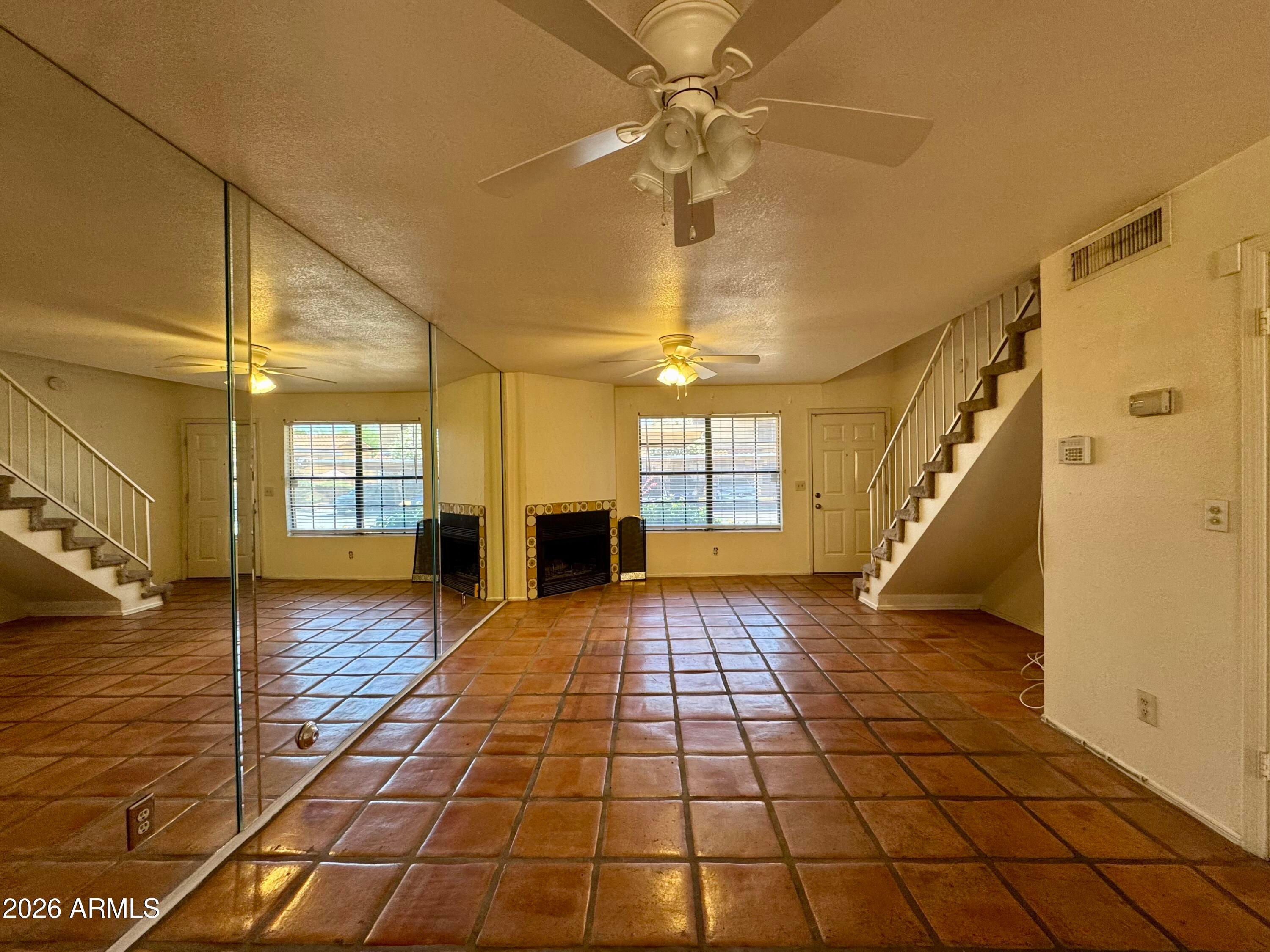 5704 E AIRE LIBRE Avenue 1101