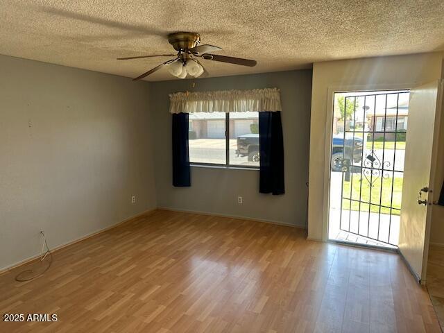 9638 W CINNABAR Avenue B