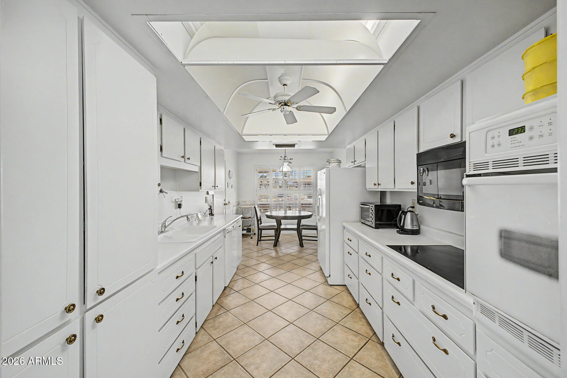 11069 W WINCHESTER Drive