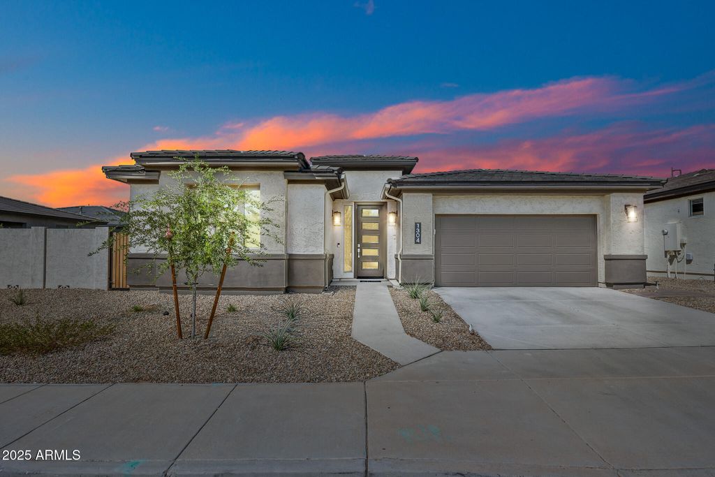 Photo of 1304 W Desert Hills Drive, Queen Creek, AZ 85140 (MLS # 6925022)