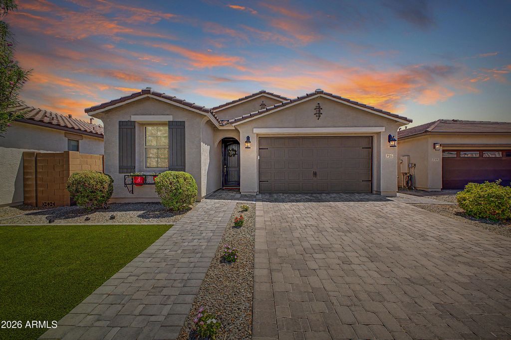 Photo of 725 E Liberty Lane, Gilbert, AZ 85296 (MLS # 7028694)
