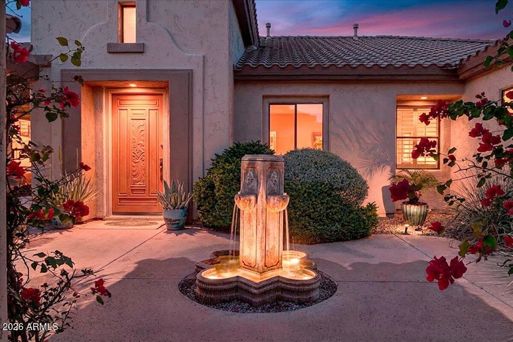 Photo of 876 W Elm Court, Litchfield Park, AZ 85340 (MLS # 6996129)