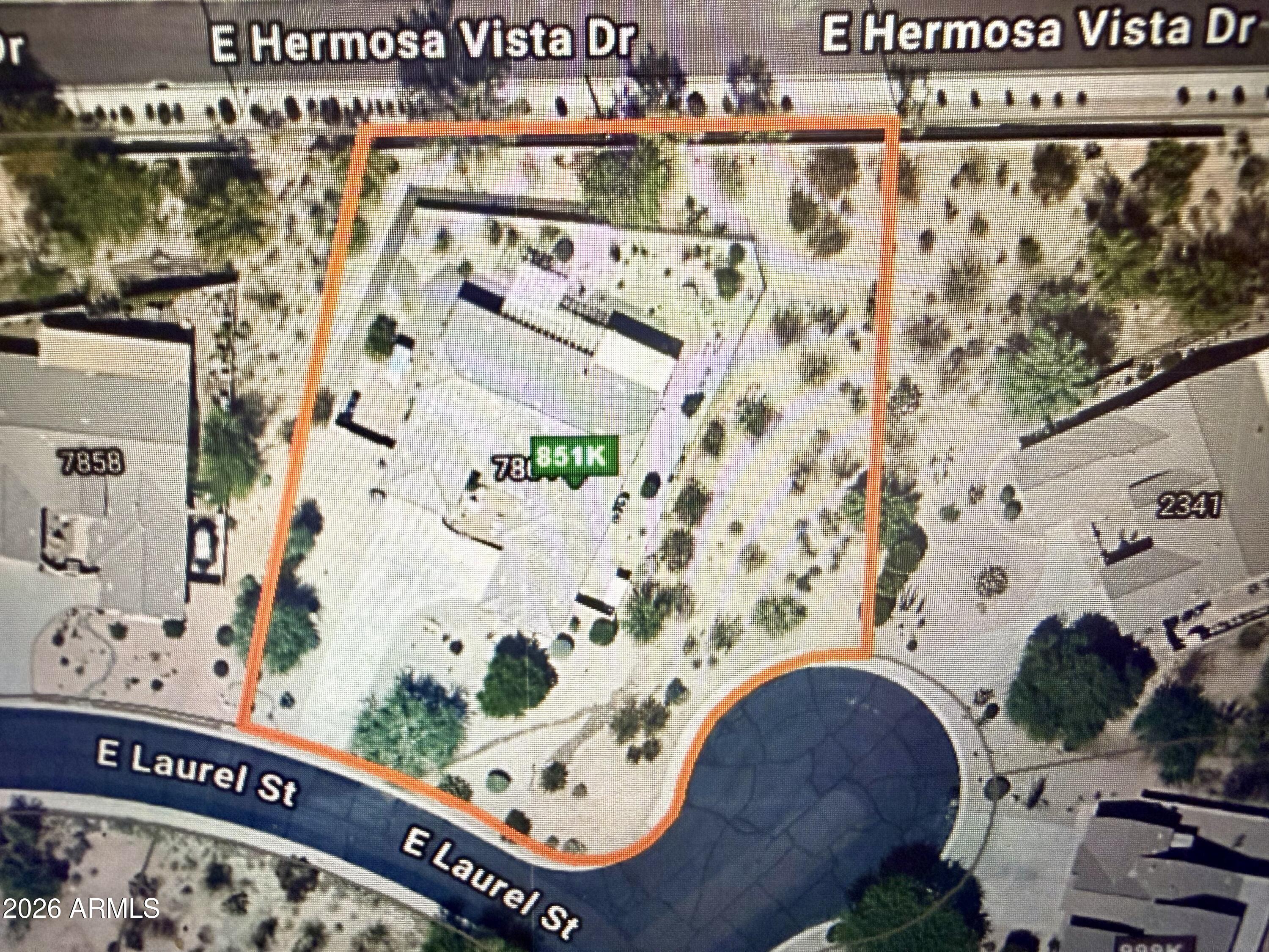 7864 E LAUREL Street