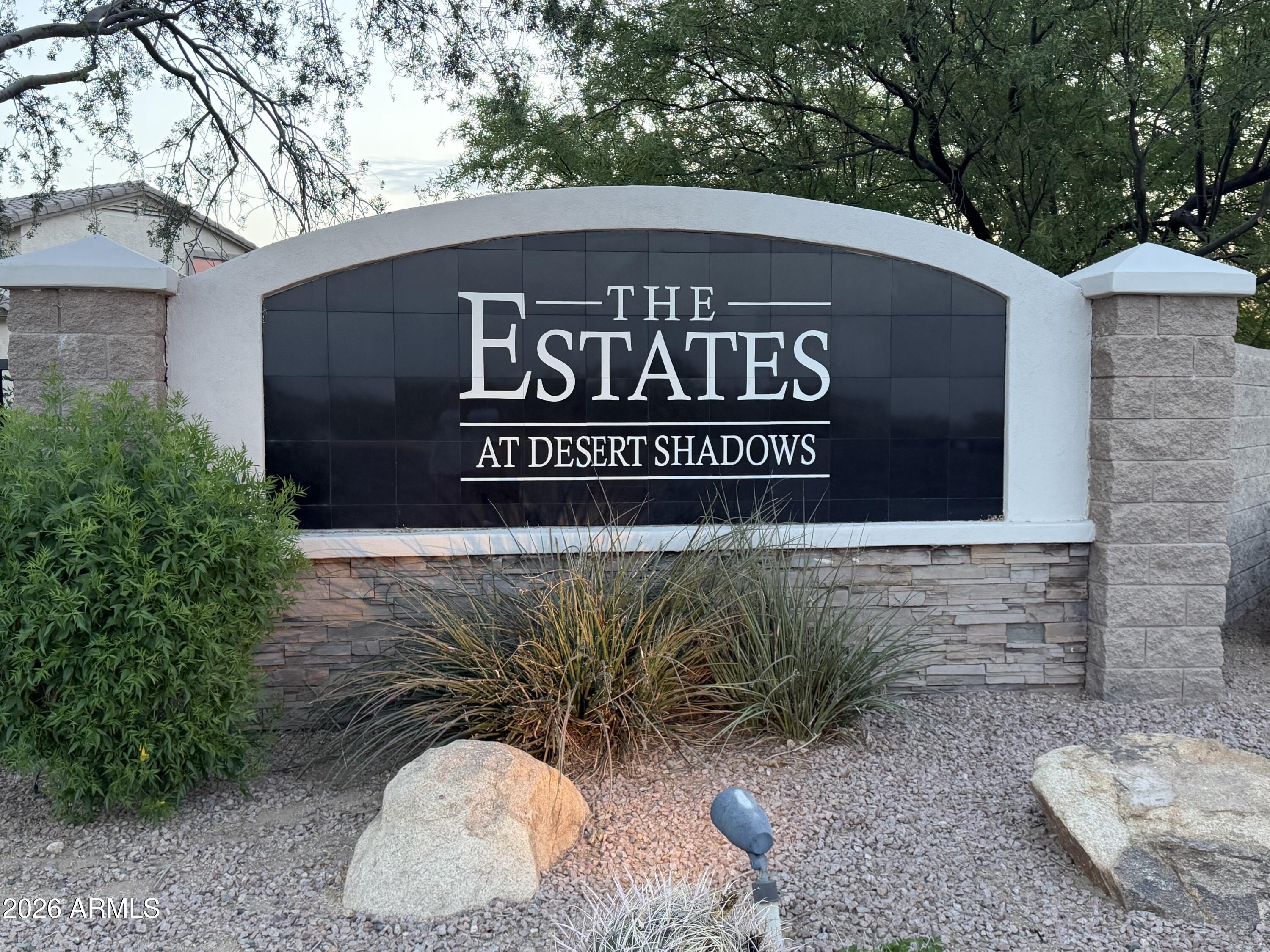 7864 E LAUREL Street