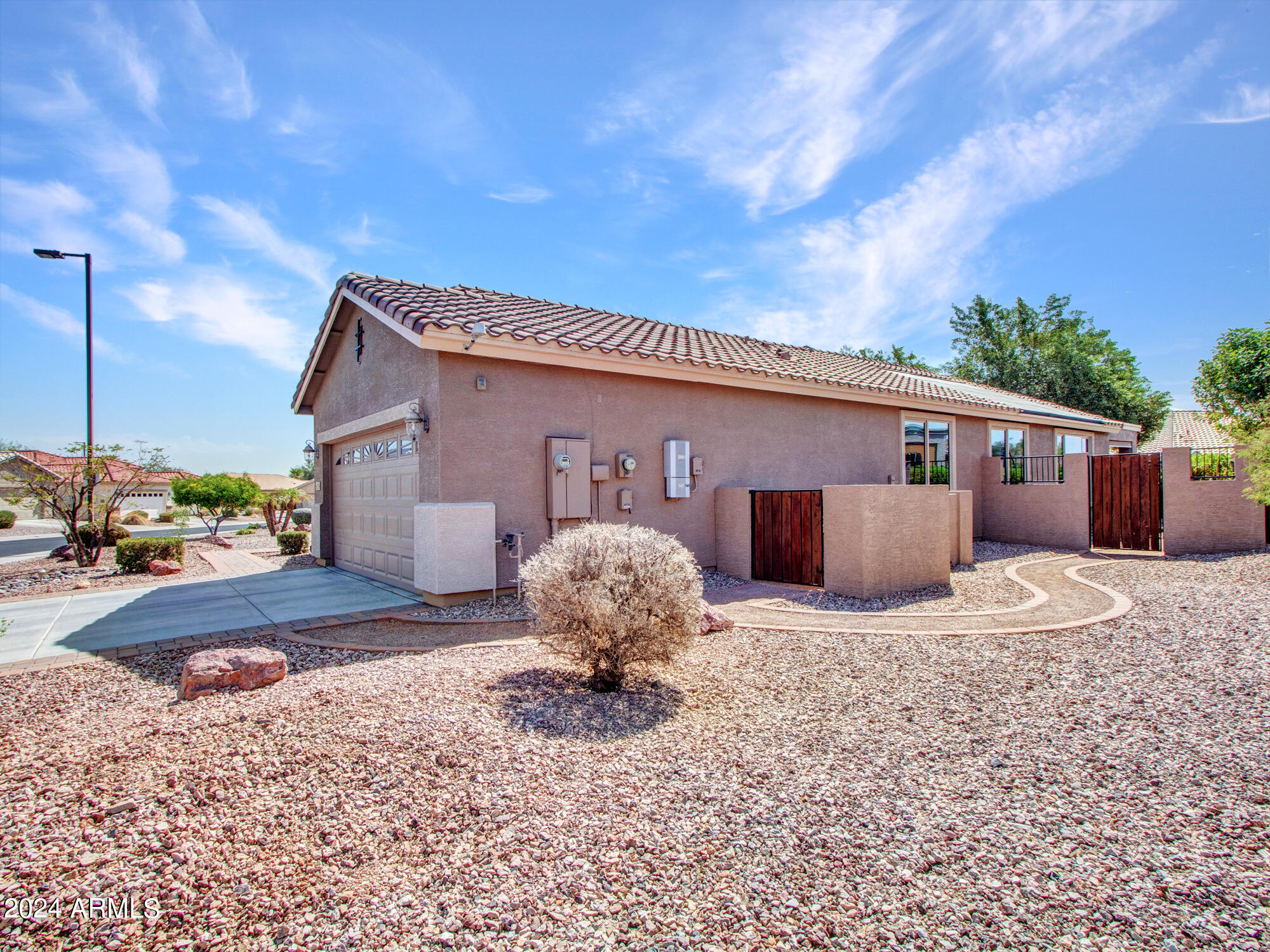 Buckeye, Arizona 85326, United States, 2 Bedrooms Bedrooms, ,2 BathroomsBathrooms,Residential,Pending,39994