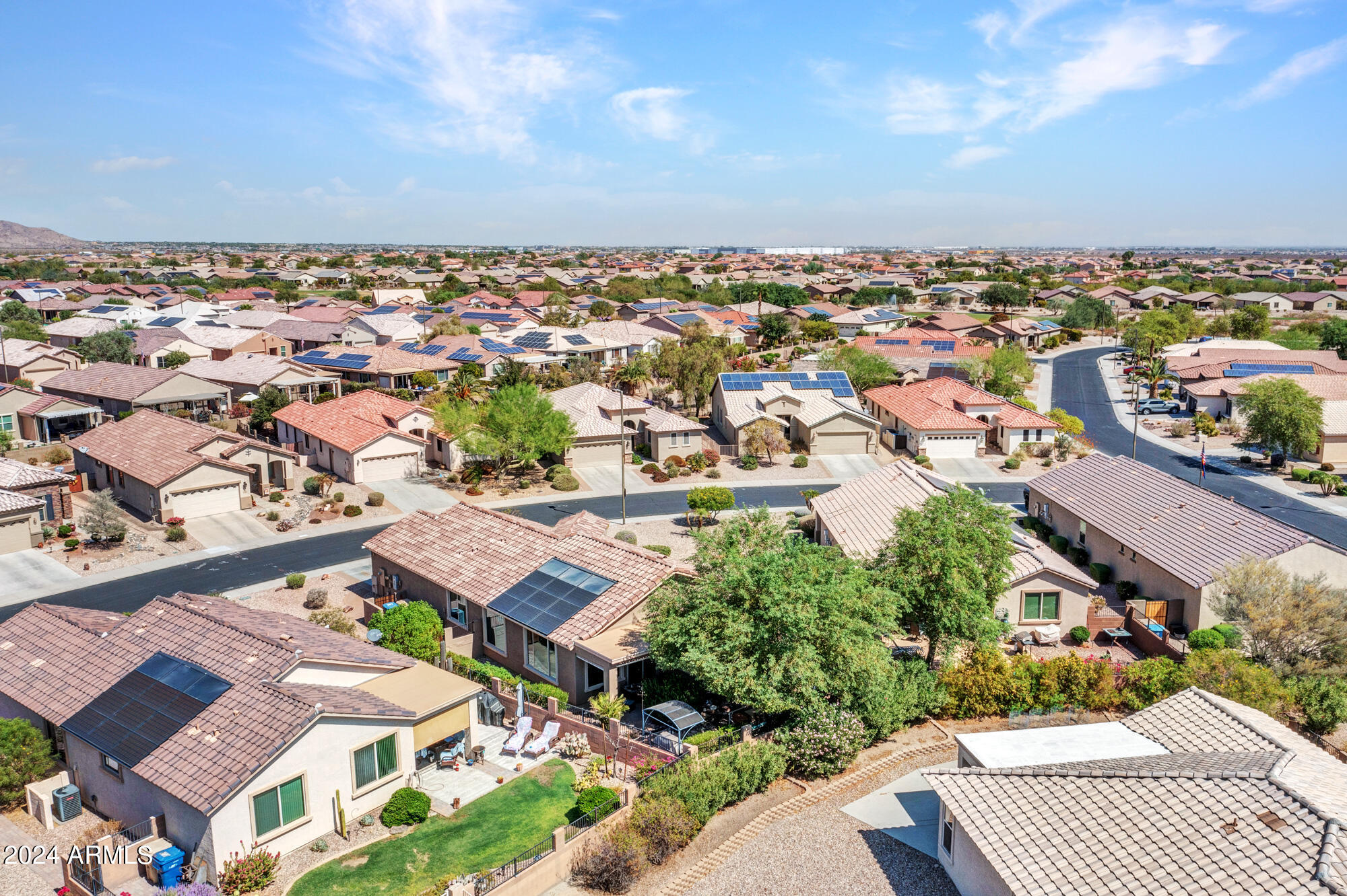 Buckeye, Arizona 85326, United States, 2 Bedrooms Bedrooms, ,2 BathroomsBathrooms,Residential,Pending,39994