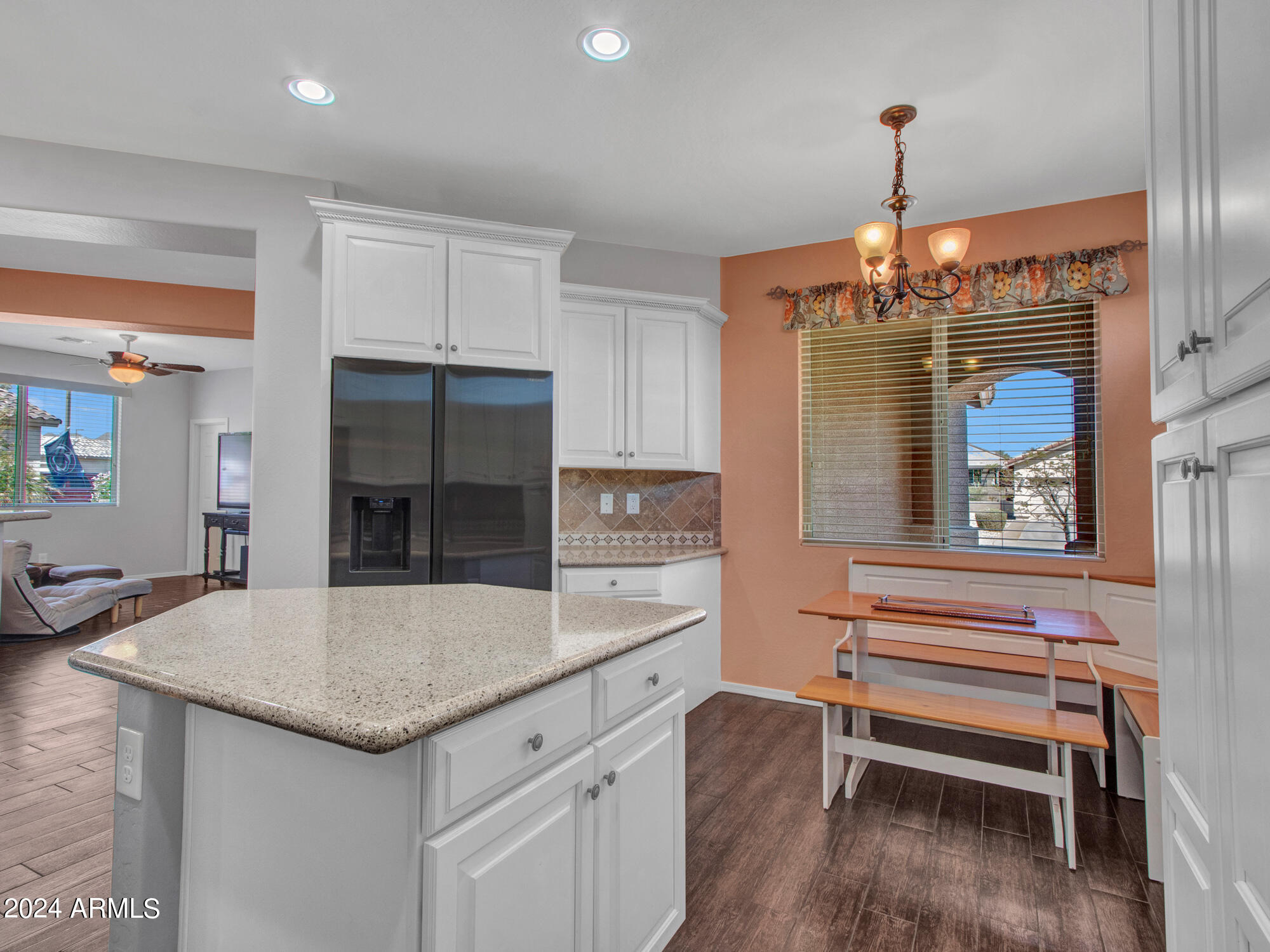 Buckeye, Arizona 85326, United States, 2 Bedrooms Bedrooms, ,2 BathroomsBathrooms,Residential,Pending,39994