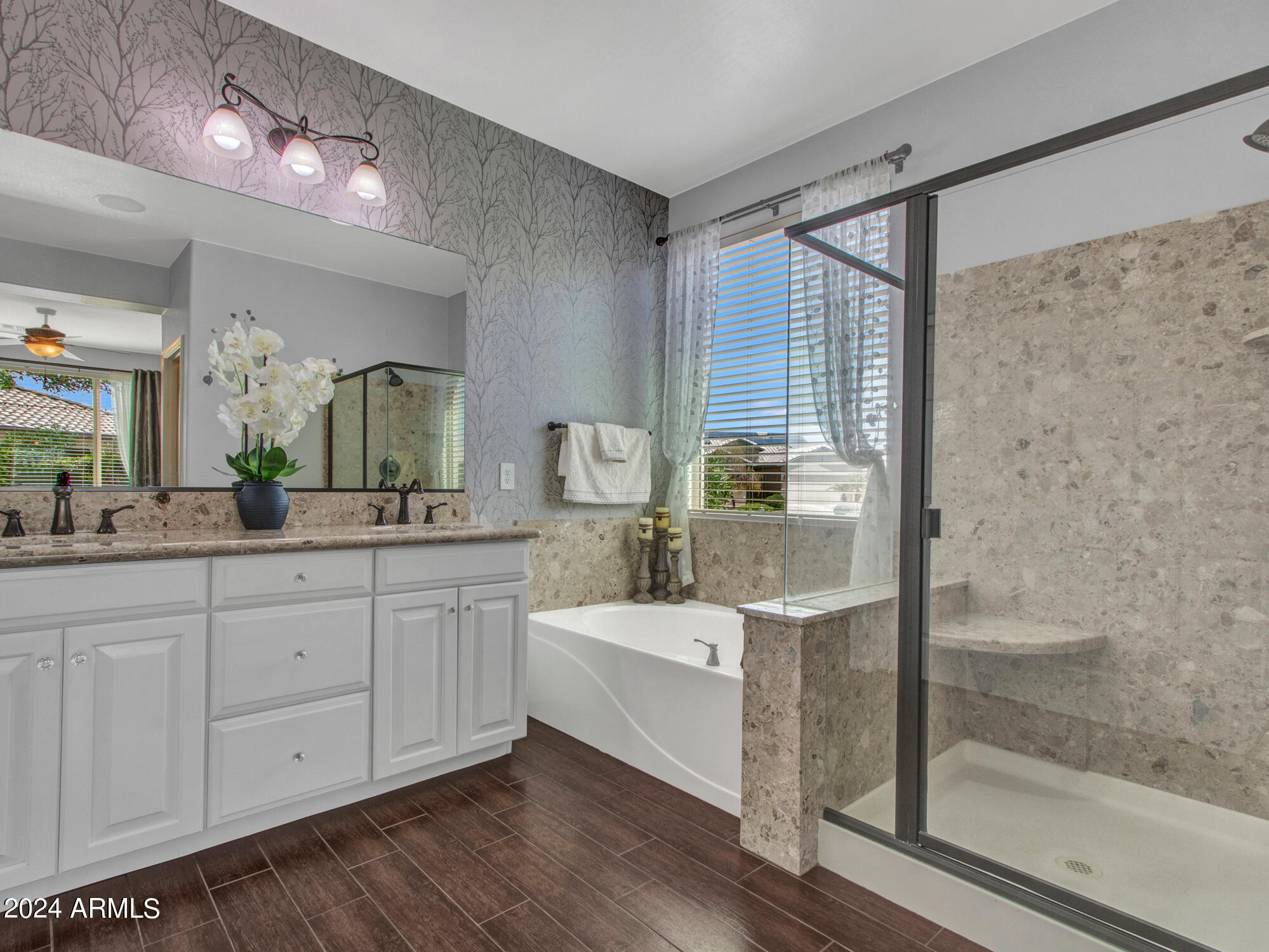 Buckeye, Arizona 85326, United States, 2 Bedrooms Bedrooms, ,2 BathroomsBathrooms,Residential,Pending,39994