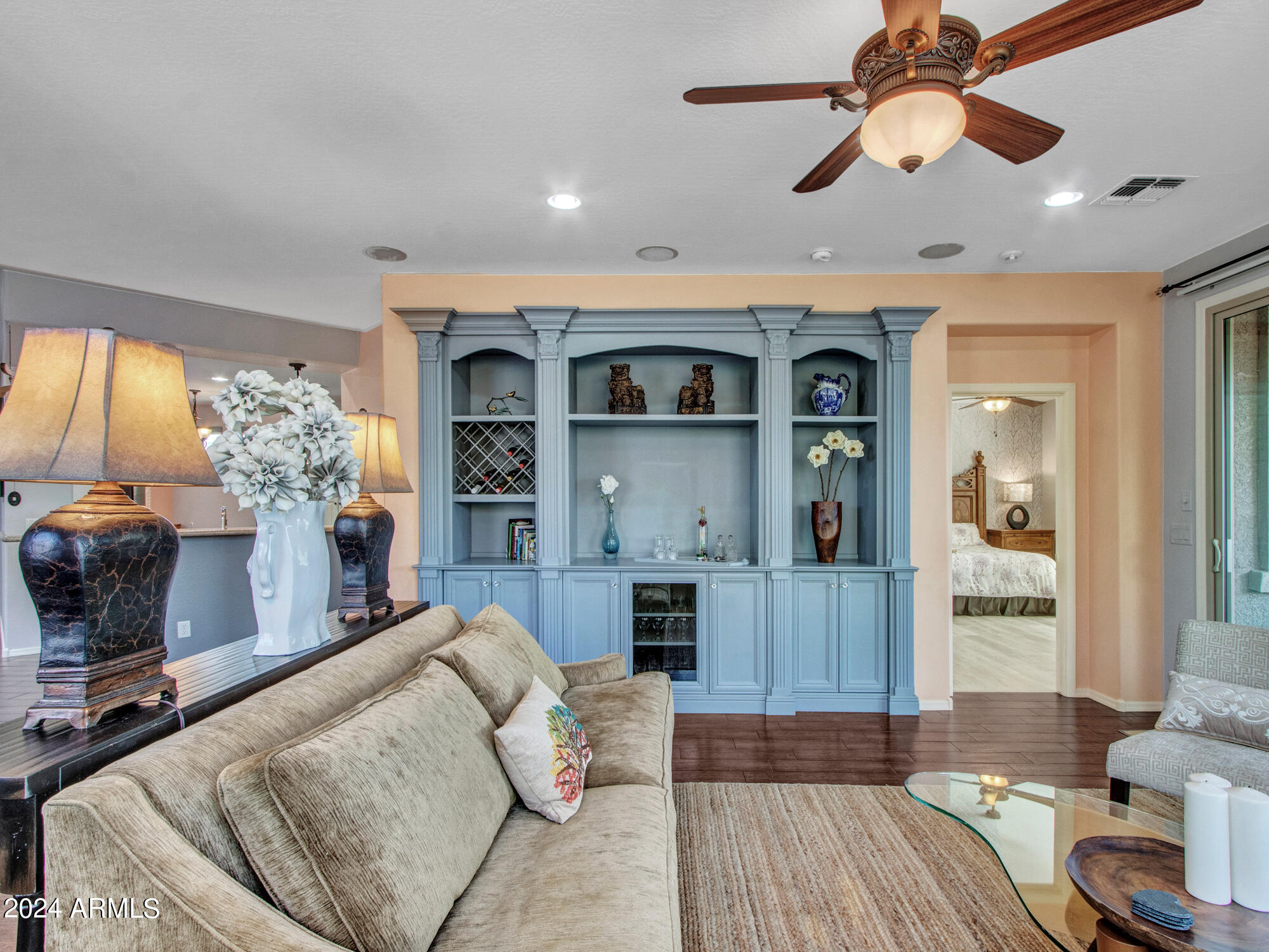 Buckeye, Arizona 85326, United States, 2 Bedrooms Bedrooms, ,2 BathroomsBathrooms,Residential,Pending,39994