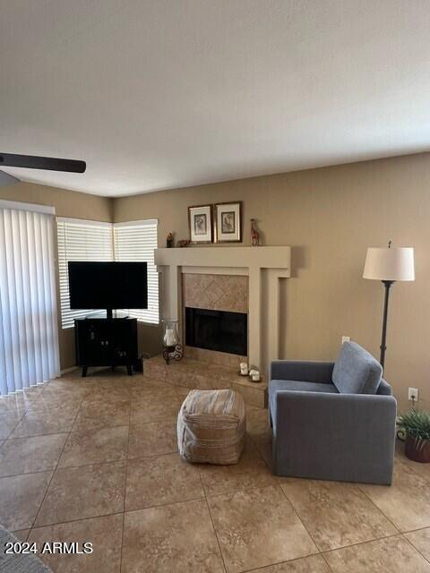8700 E MOUNTAIN VIEW Road 1058
