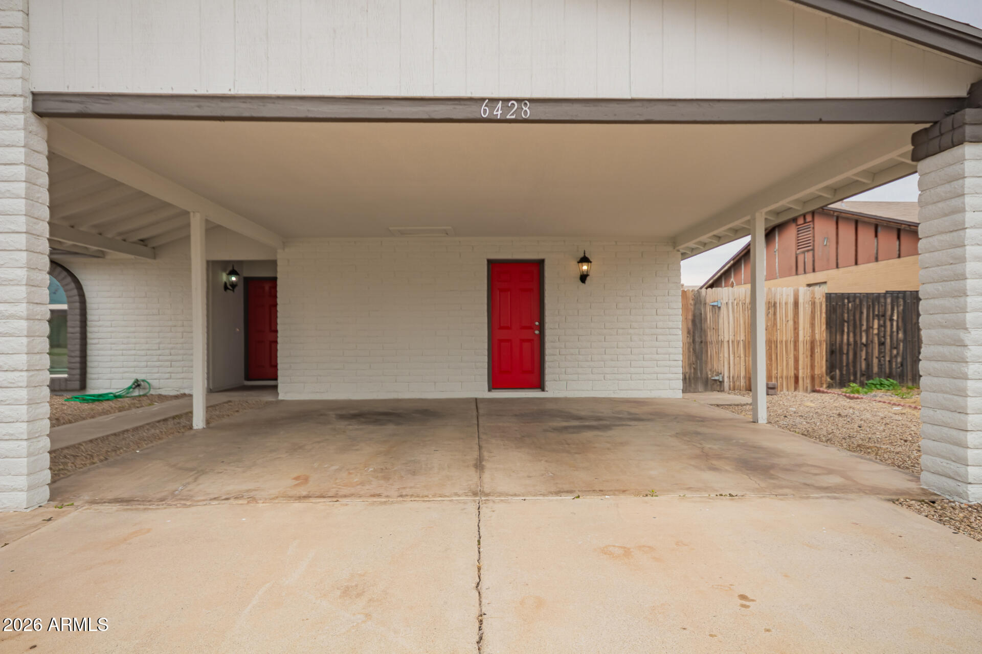 6428 W SUNNYSLOPE Lane