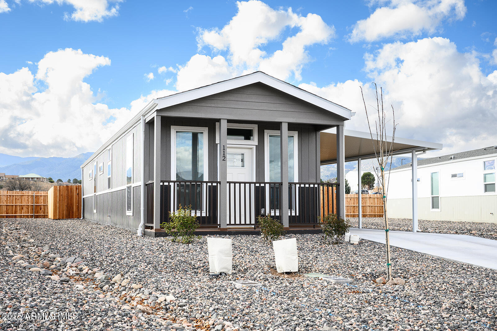 112 S Copper Canyon Loop