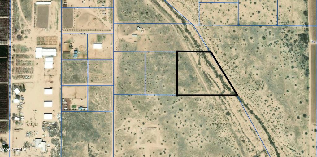 Photo of 0 S Barrett Road #E, Eloy, AZ 85131 (MLS # 6831851)
