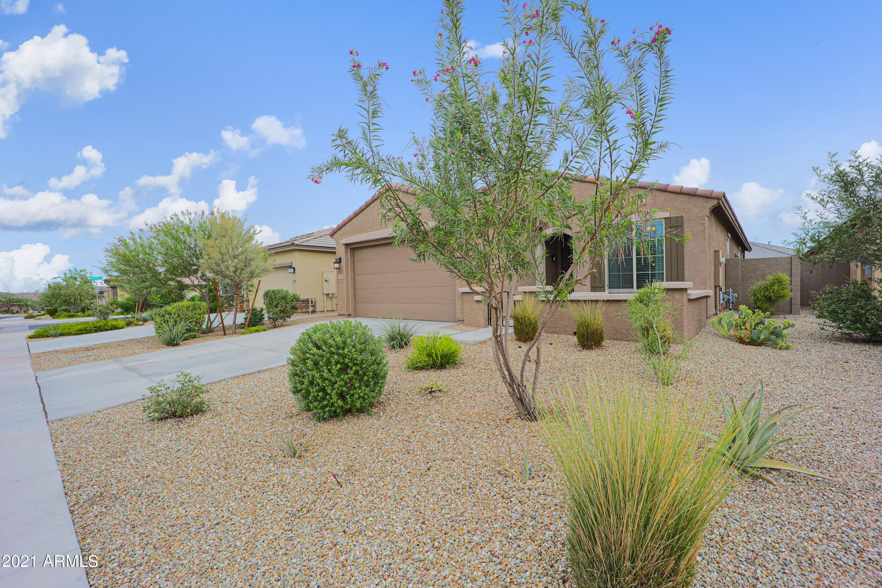 17732 W SANDY Road
