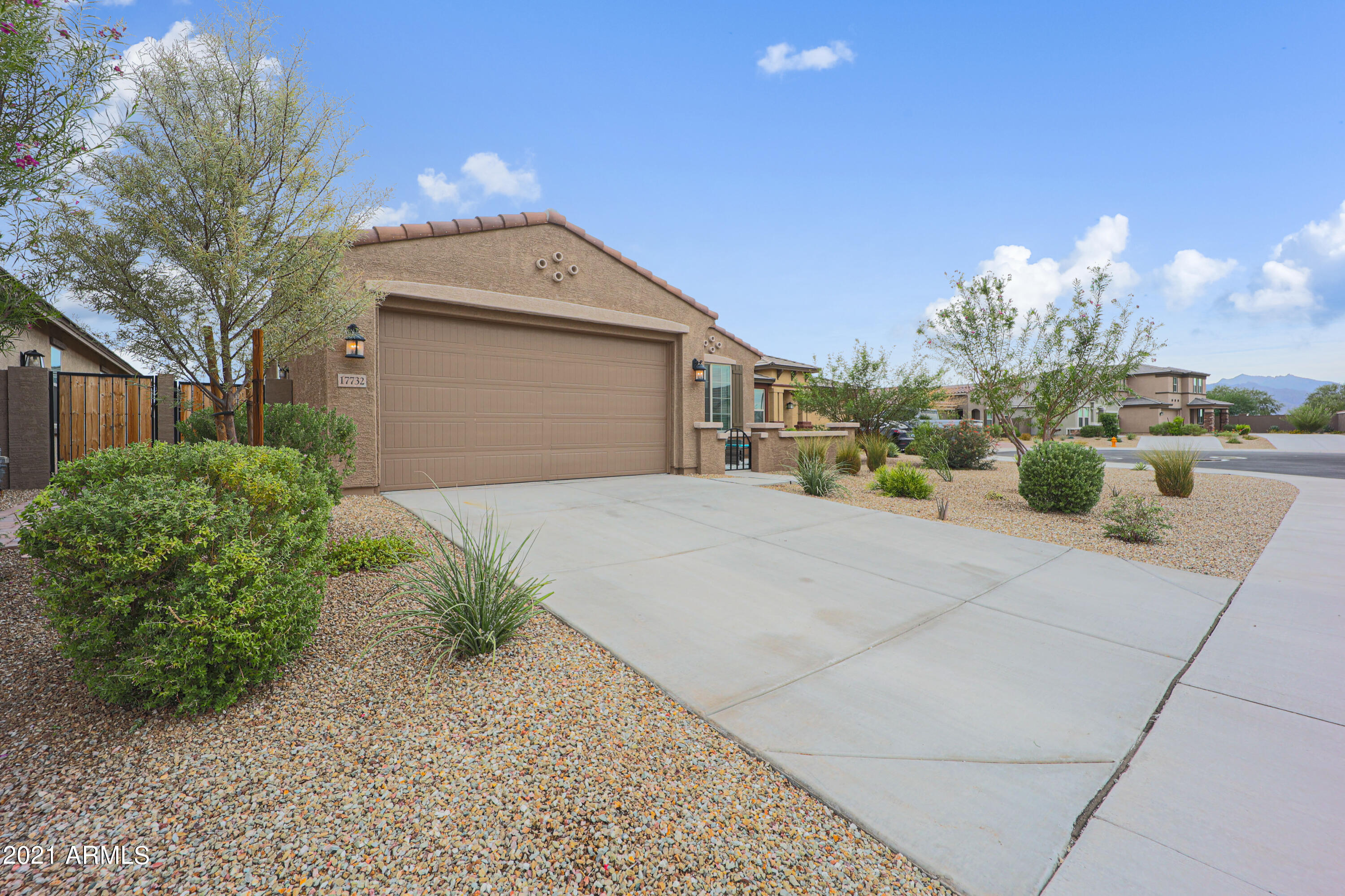 17732 W SANDY Road