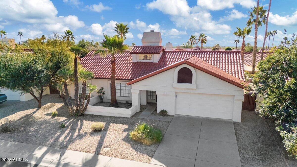 10571 E MISSION Lane