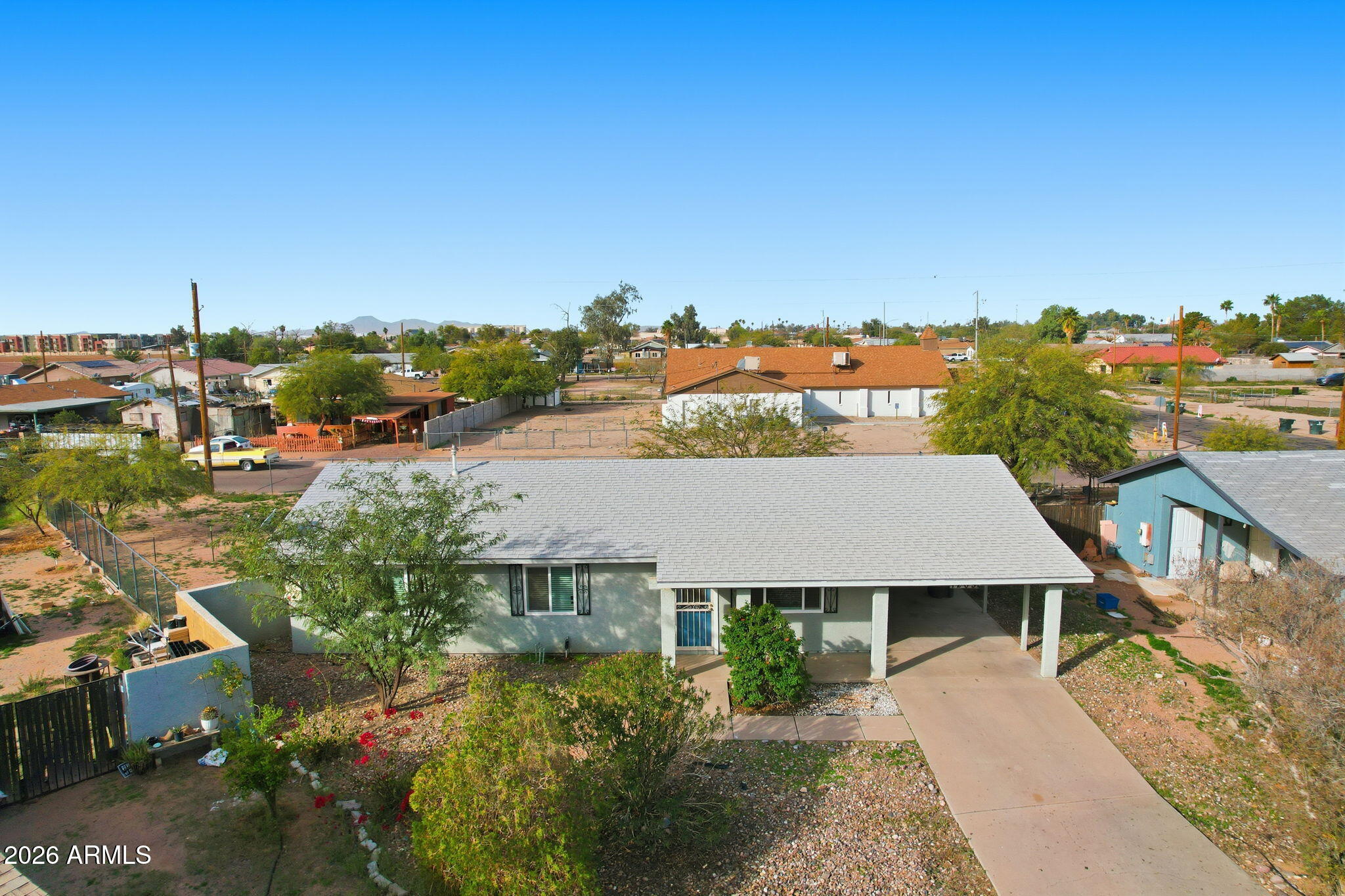 1205 E ONTARIO Court