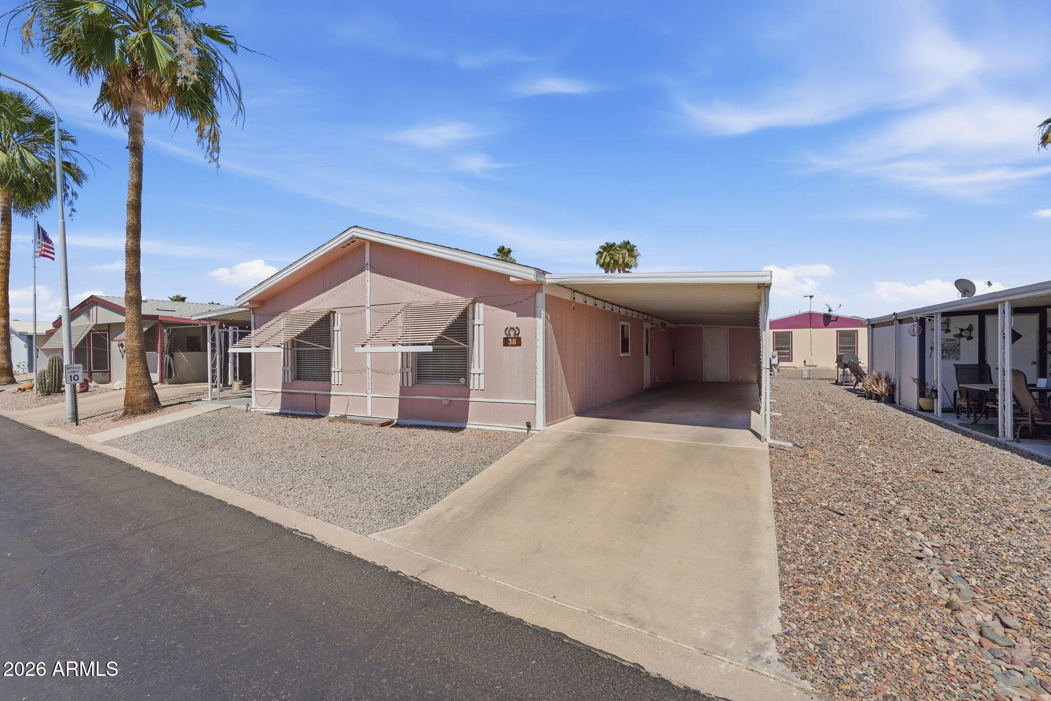 53 N MOUNTAIN Road 38