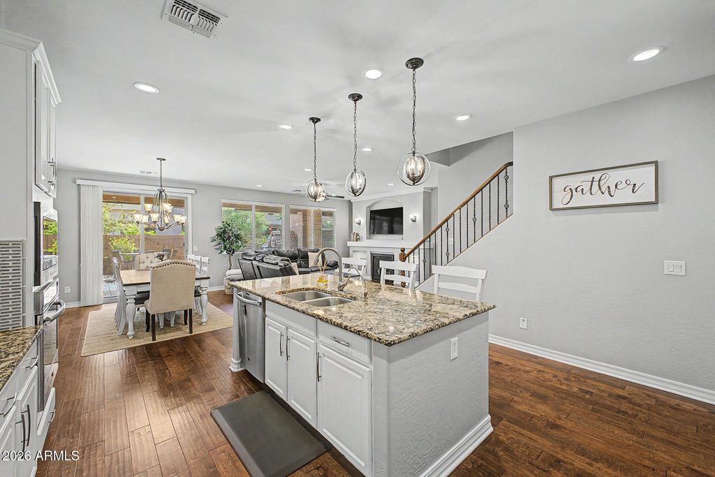 Photo of 4421 S Washington Street, Chandler, AZ 85249 (MLS # 7030300)