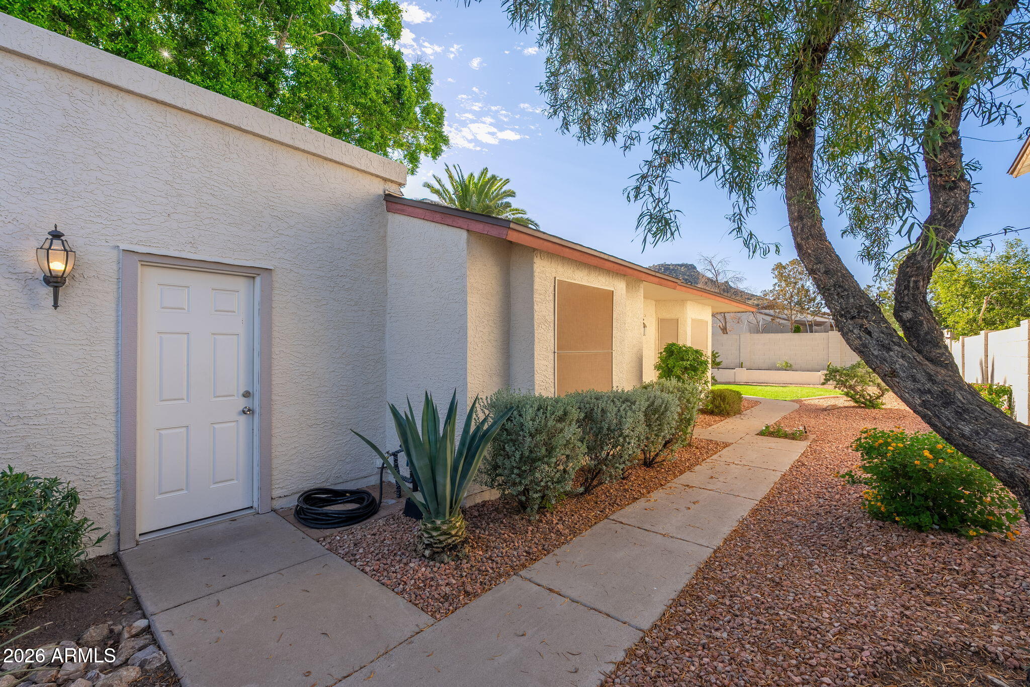 4710 W Wahalla Lane