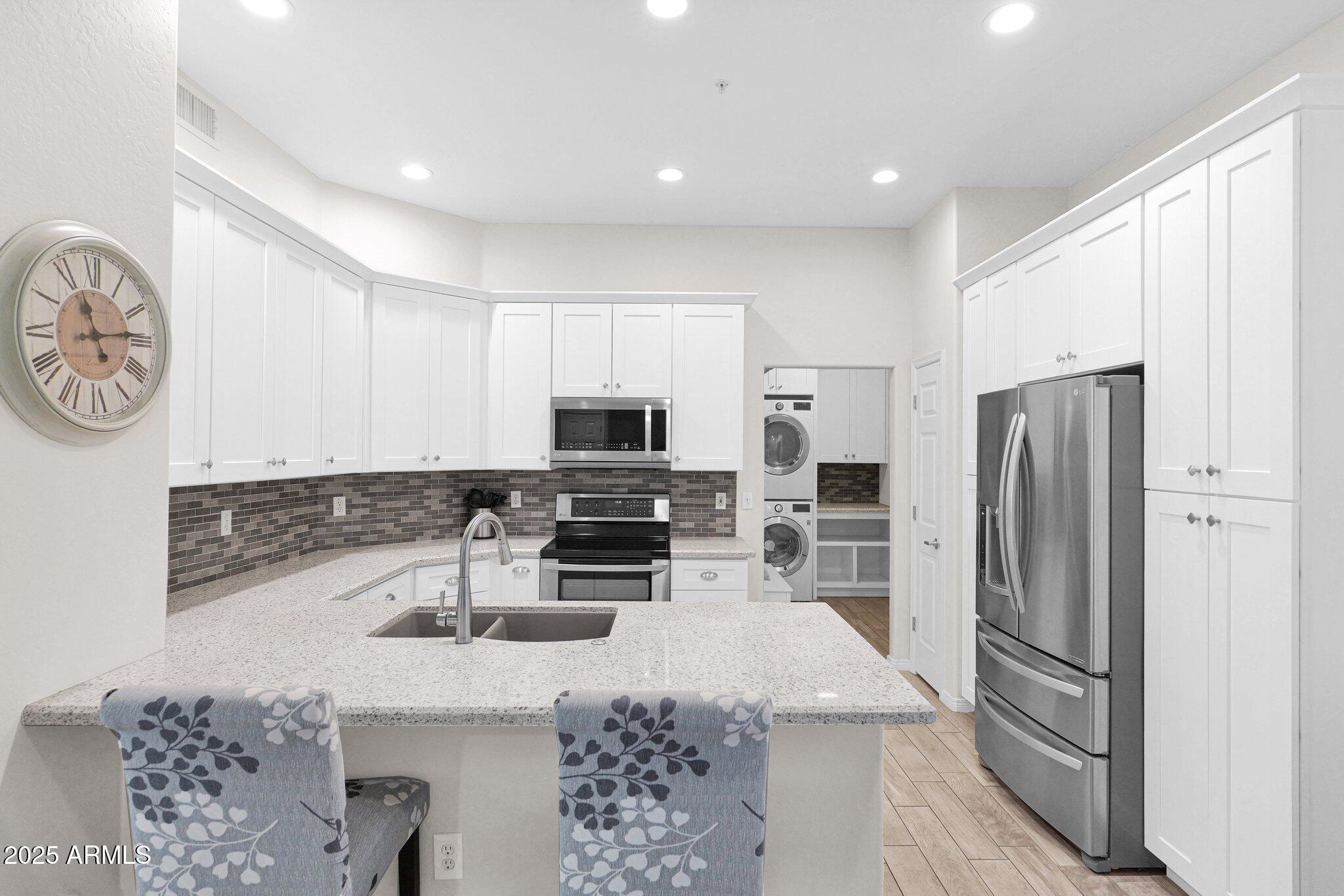 16420 N THOMPSON PEAK Parkway 1063