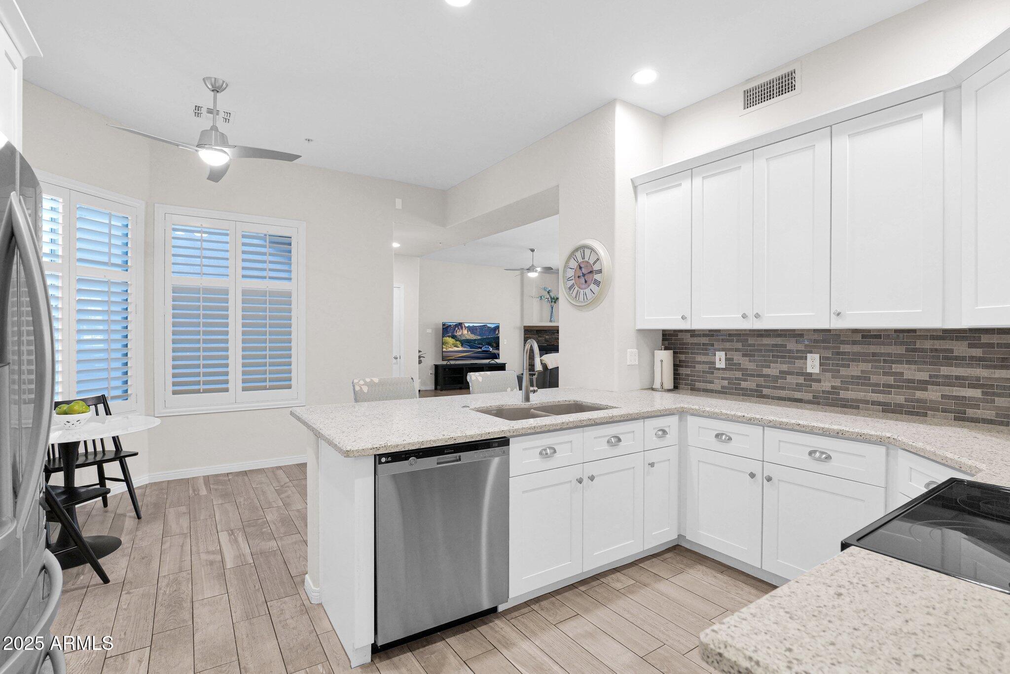 16420 N THOMPSON PEAK Parkway 1063