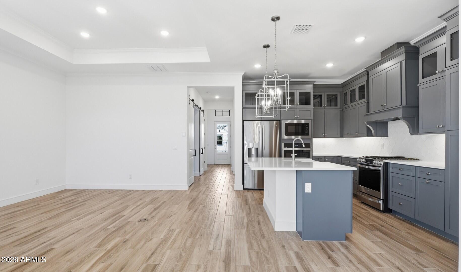 20335 W Campbell Avenue