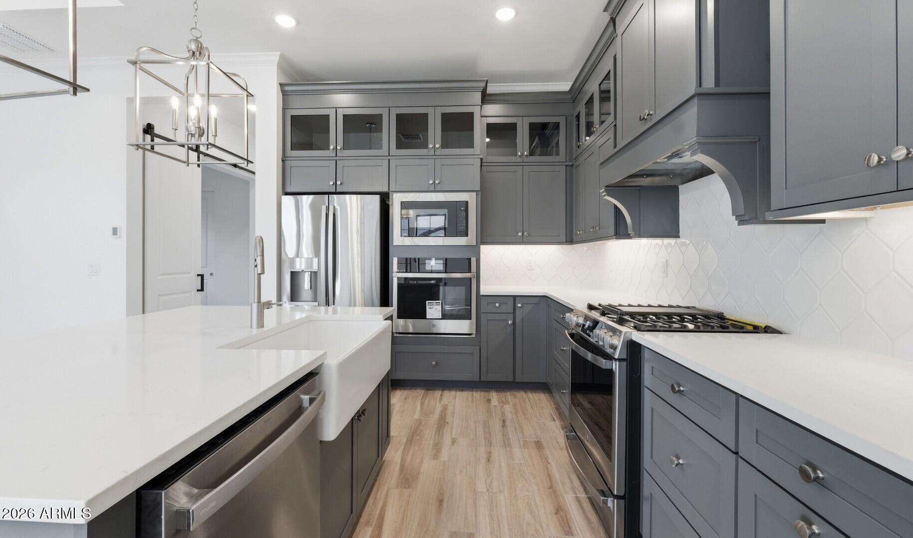 20335 W Campbell Avenue