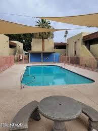 1701 W Tuckey Lane 225