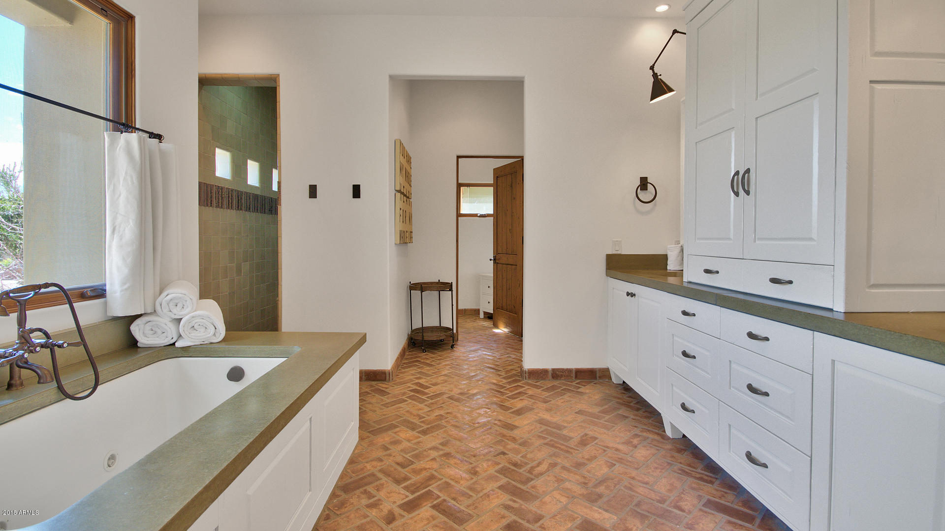 CONTINENTAL GROVES OF ARCADIA - Residential