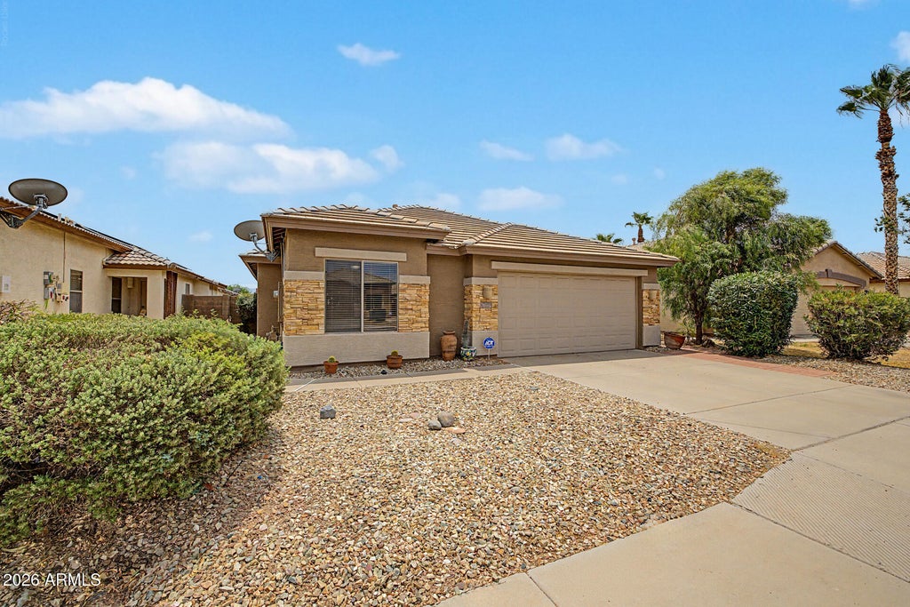 Photo of 12401 W Monroe Street, Avondale, AZ 85323 (MLS # 7056535)