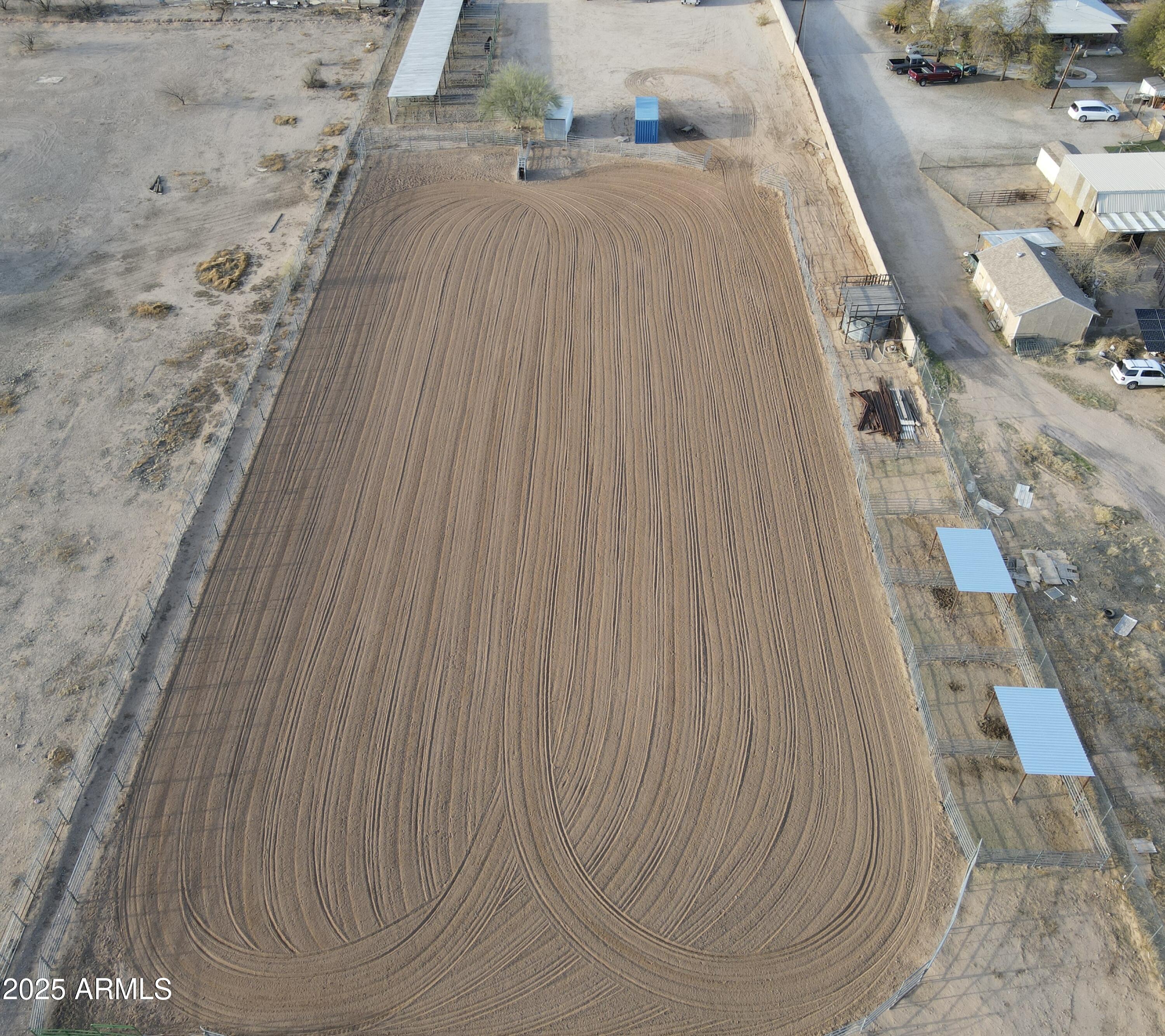 19019 W Roadrunner Road -