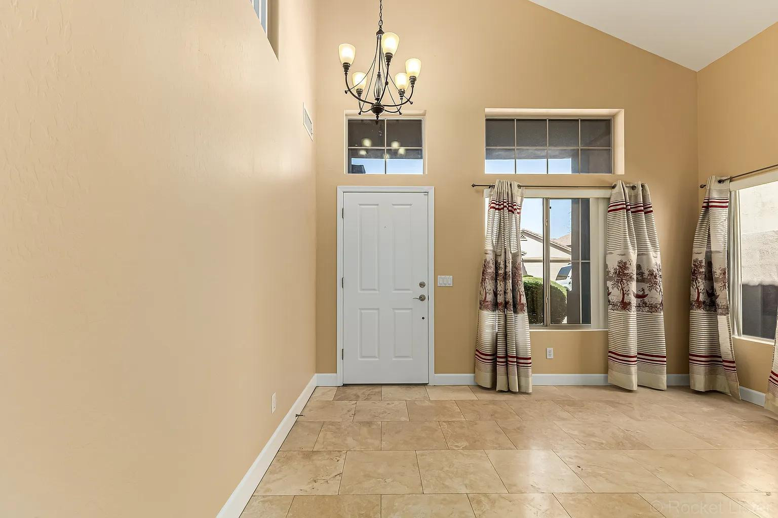 10441 E Hillery Drive