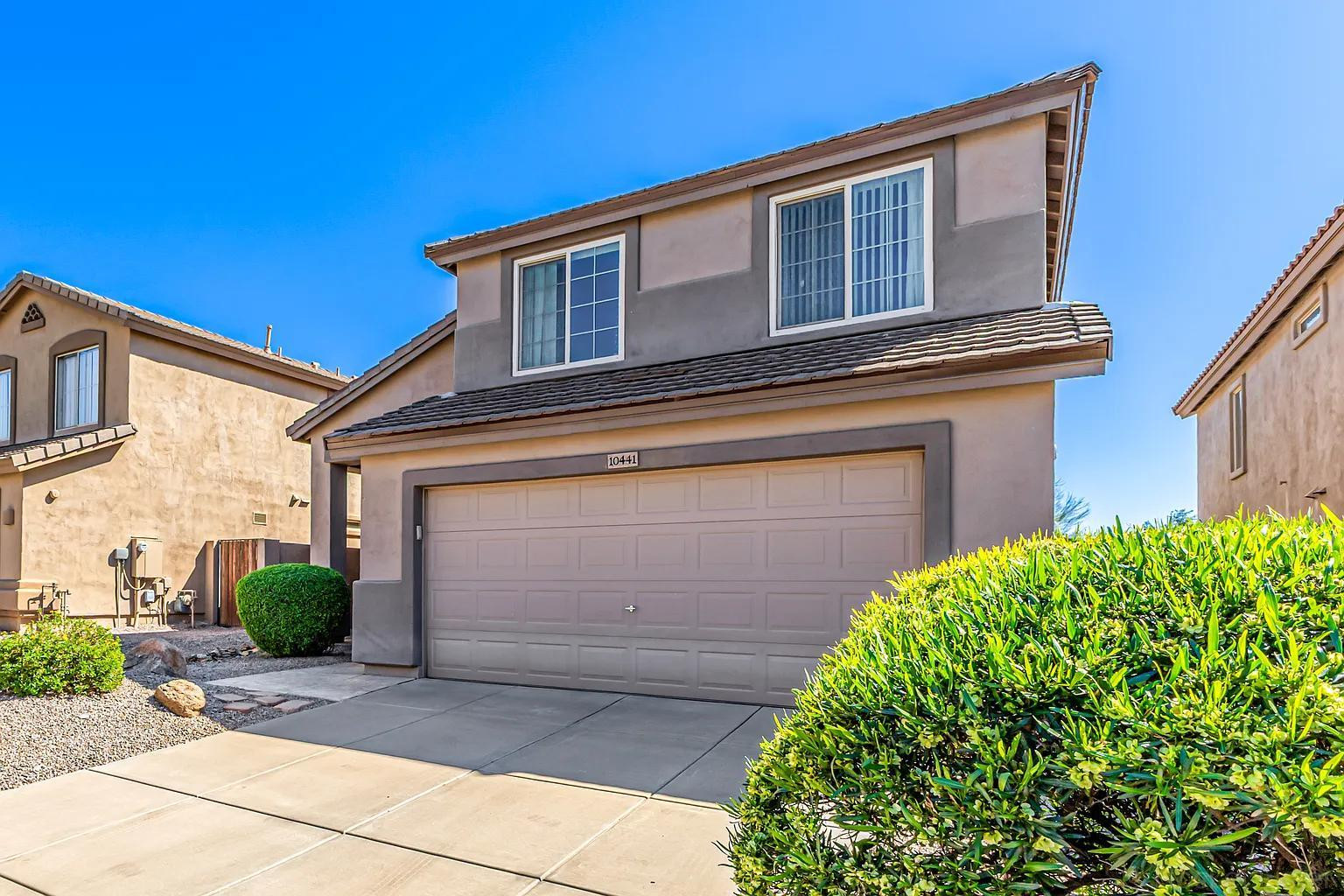 10441 E Hillery Drive