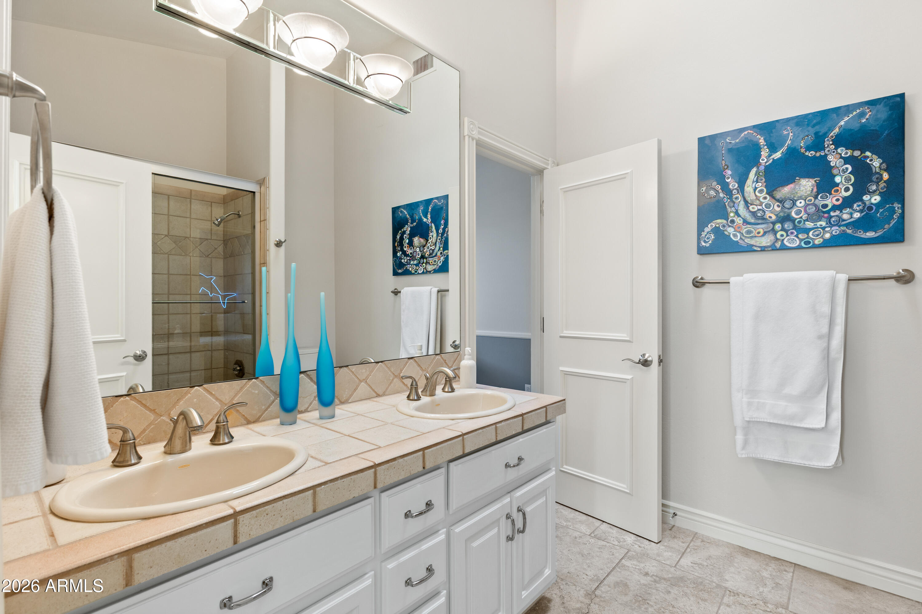 Scottsdale, Arizona, 85259, United States, 5 Bedrooms Bedrooms, ,4 BathroomsBathrooms,Residential,Contingent,2041701