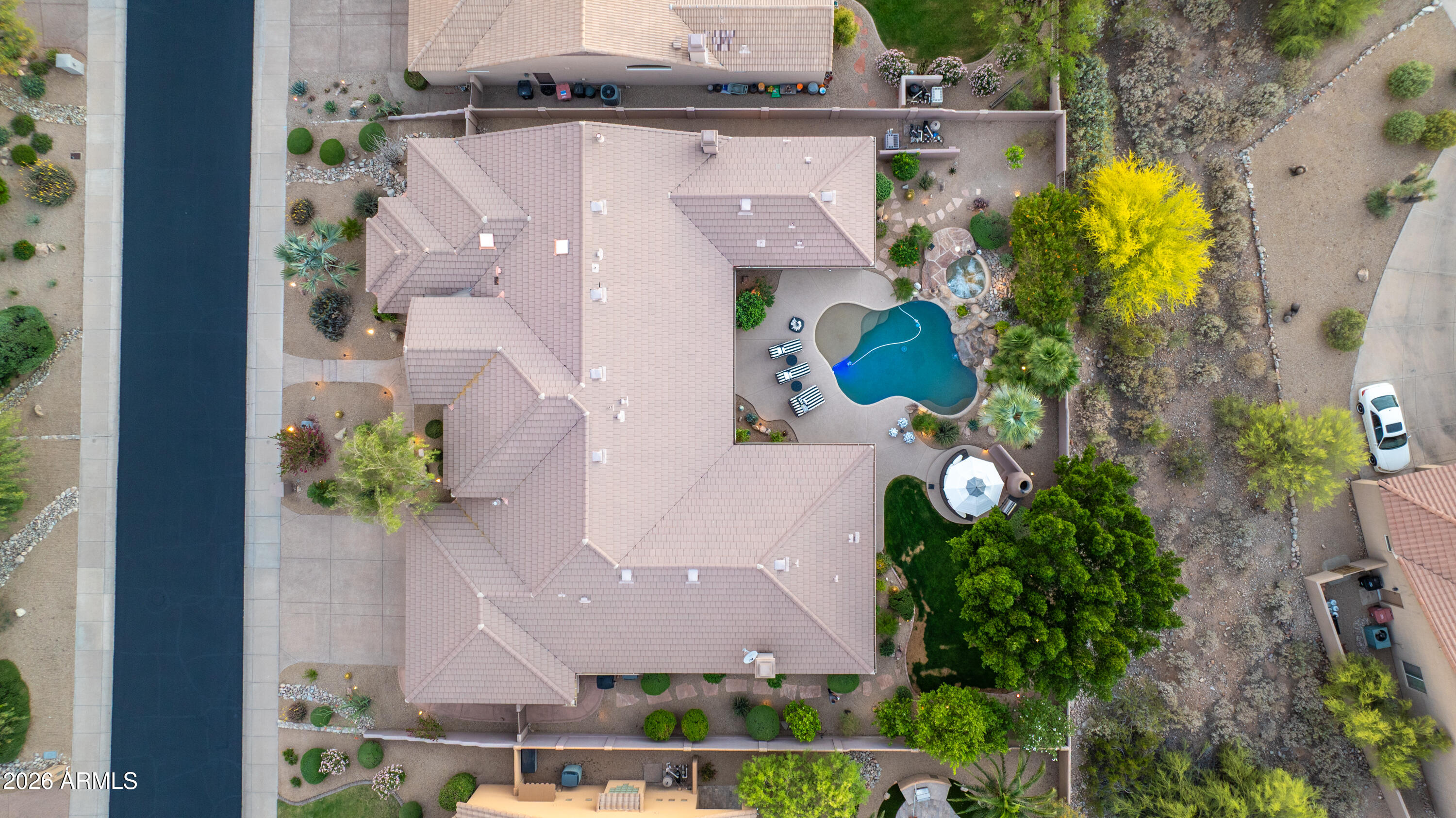 Scottsdale, Arizona, 85259, United States, 5 Bedrooms Bedrooms, ,4 BathroomsBathrooms,Residential,Contingent,2041701