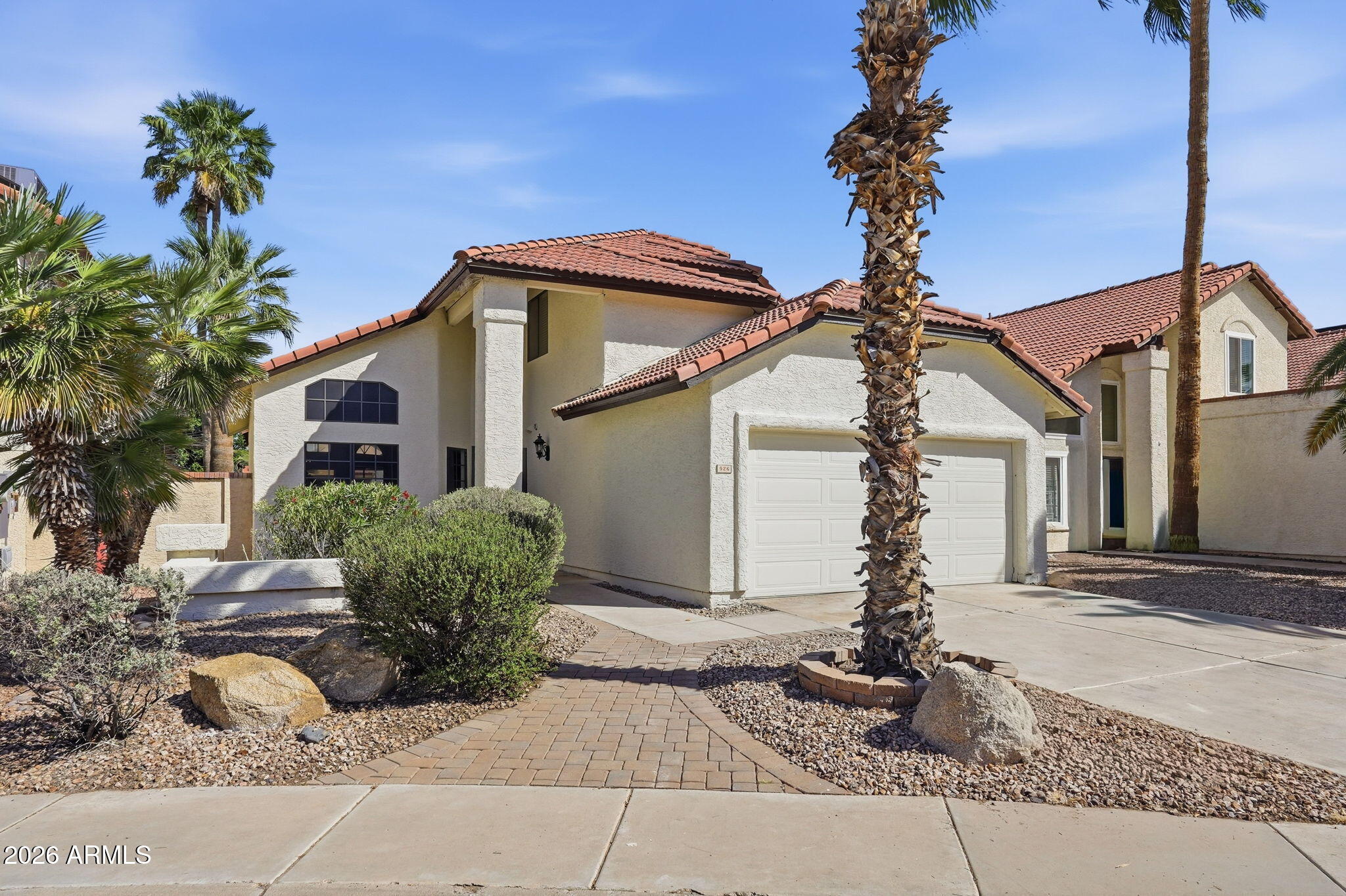 926 E CALLE DEL NORTE --