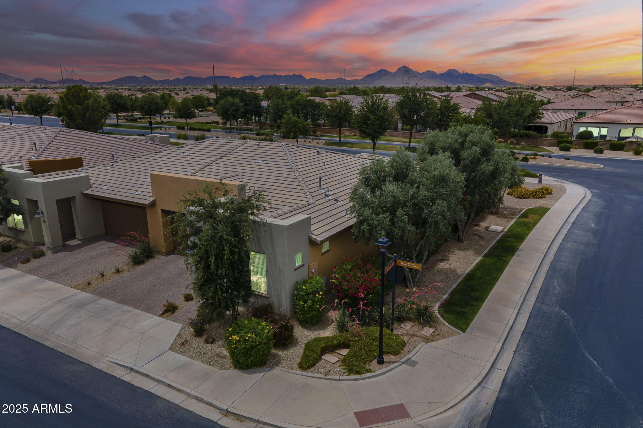 Homes for Sale in Queen Creek Arizona 1 36042 N DESERT TEA Drive