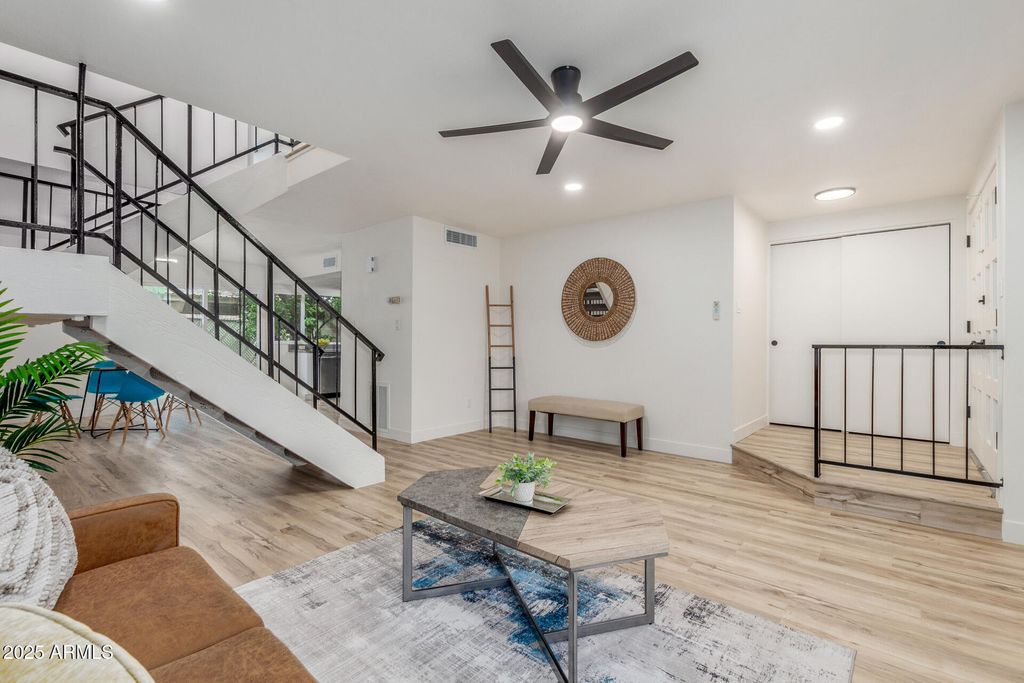 Photo of 1621 E Malibu Drive, Tempe, AZ 85282 (MLS # 6922663)