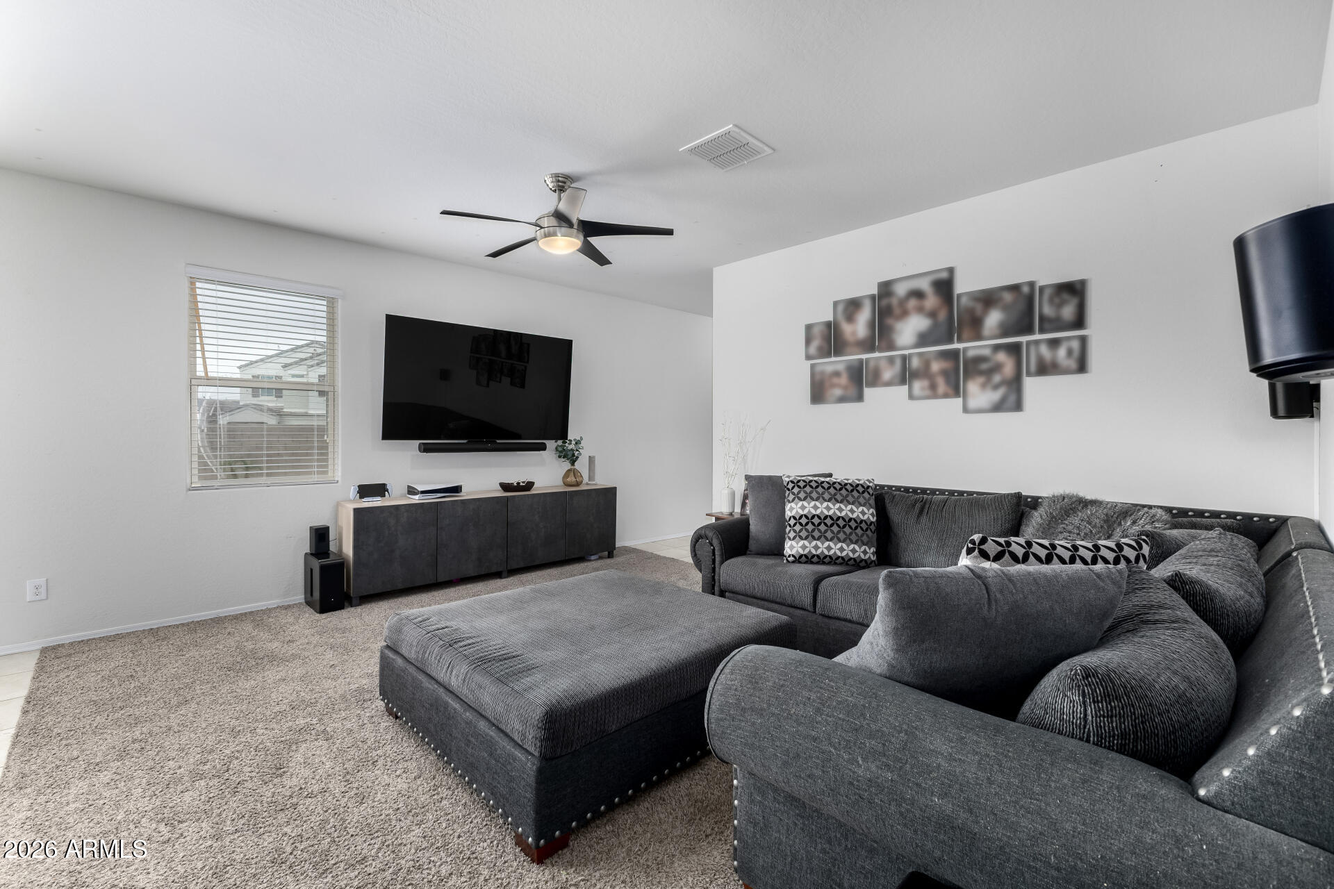 29983 W WHITTON Avenue