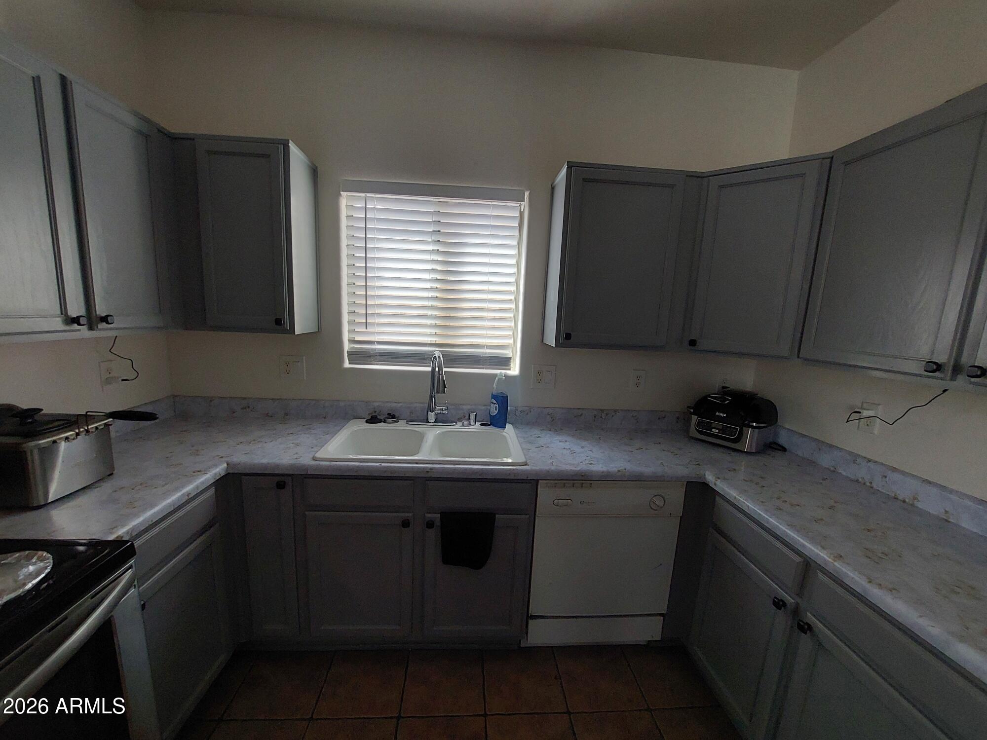 22013 N 29TH Drive N