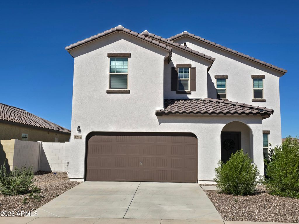 Photo of 3212 E Valleyhigh Trail, San Tan Valley, AZ 85143 (MLS # 6933507)