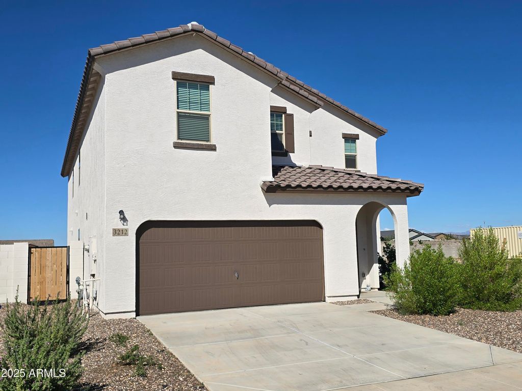 Photo of 3212 E Valleyhigh Trail, San Tan Valley, AZ 85143 (MLS # 6933507)